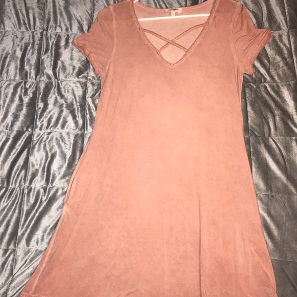 a cute pink dress!!💗 - Picture 1 of 2